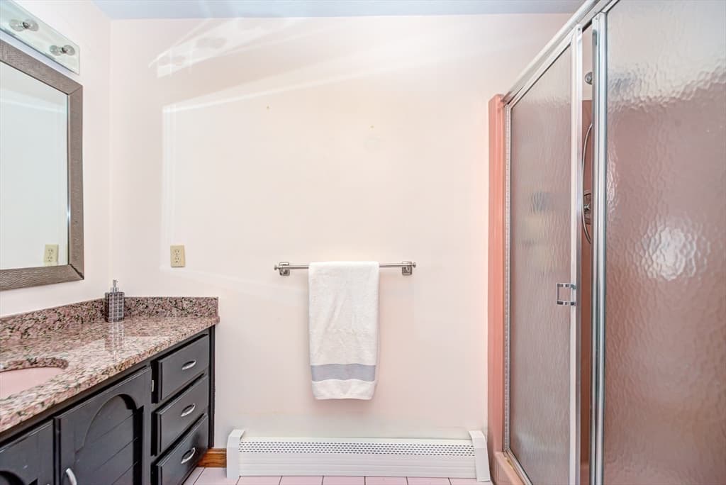 Single Family Residence at 11 Balmoral Drive, Methuen MA 01844, Methuen, photo 19 of 41
