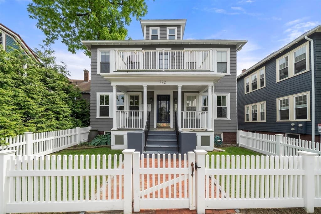 772 Centre Street # 2, Boston MA 02130