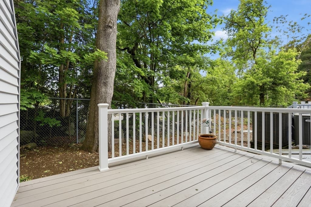 Condominium at 35 Casey Circle # 35, Waltham MA 02451, photo 23 of 24