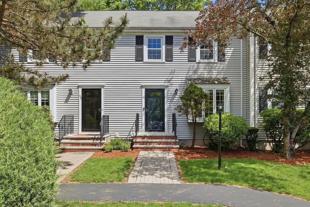 35 Casey Circle # 35, Waltham MA 02451