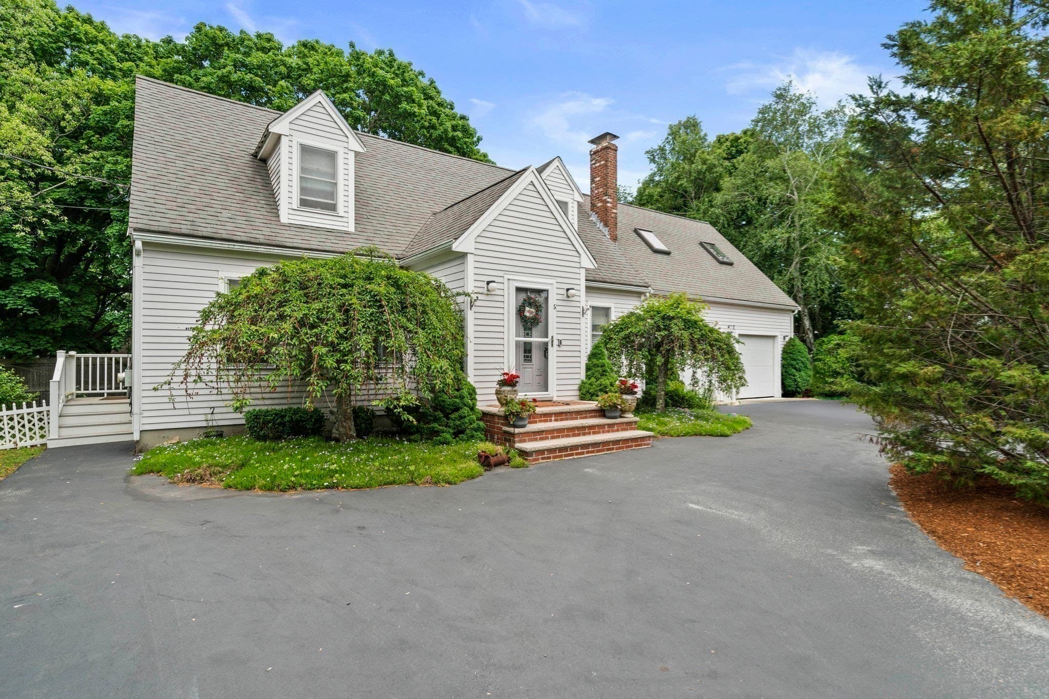 Single Family Residence at 6 Country Way, Marshfield MA 02050, photo 2 of 36