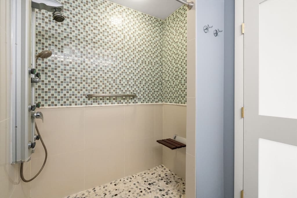 210 Nahanton St # 219, Newton MA 02459 photo 16