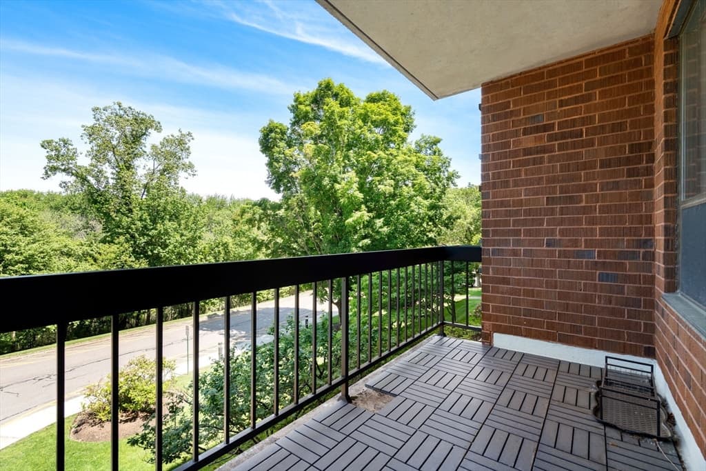 210 Nahanton St # 219, Newton MA 02459 photo 11