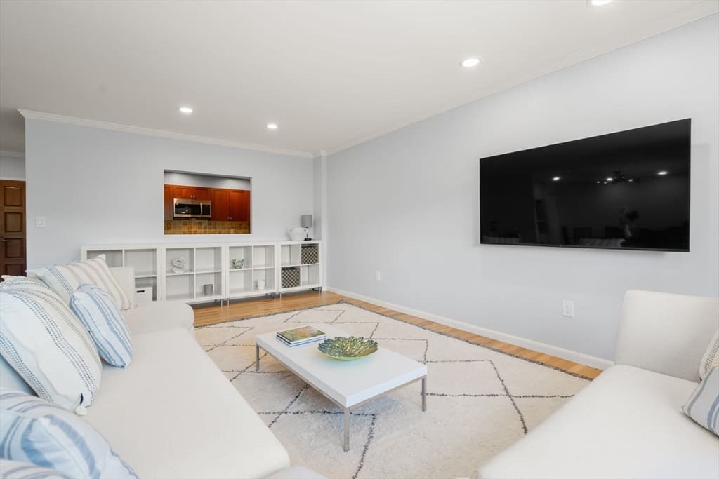 210 Nahanton St # 219, Newton MA 02459 photo 4