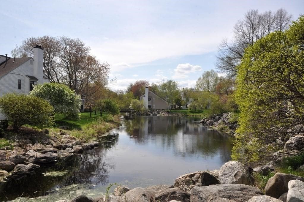 Condominium at 21 Concord Green # 8, Concord MA 01742, Concord, photo 2 of 11