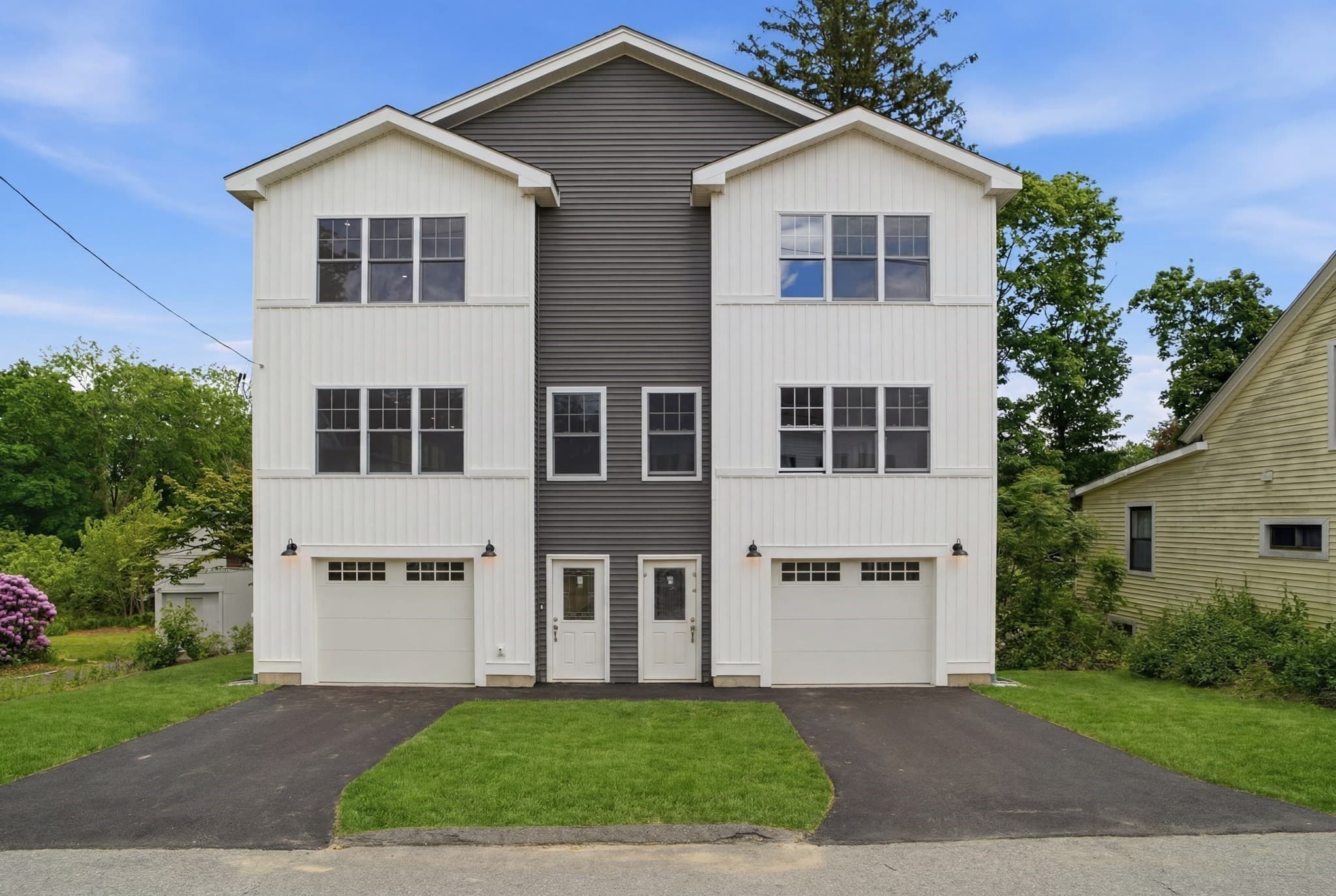 Condominium at 17 Crosby St # A, Webster MA 01570, photo 3 of 42
