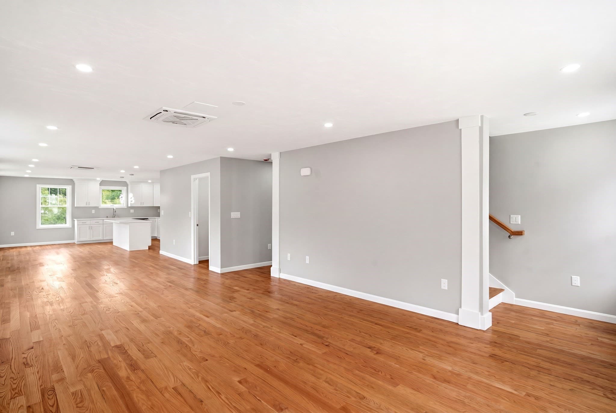 Condominium at 17 Crosby St # A, Webster MA 01570, photo 24 of 42