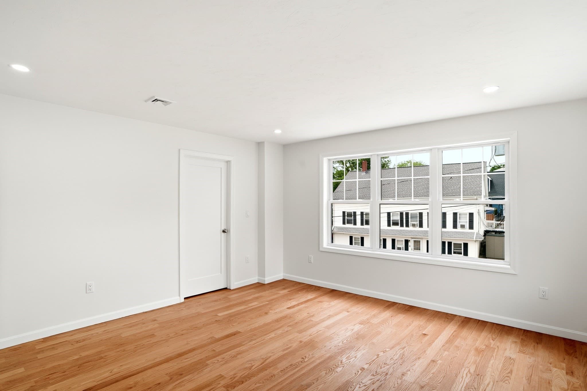 Condominium at 17 Crosby St # A, Webster MA 01570, photo 30 of 42
