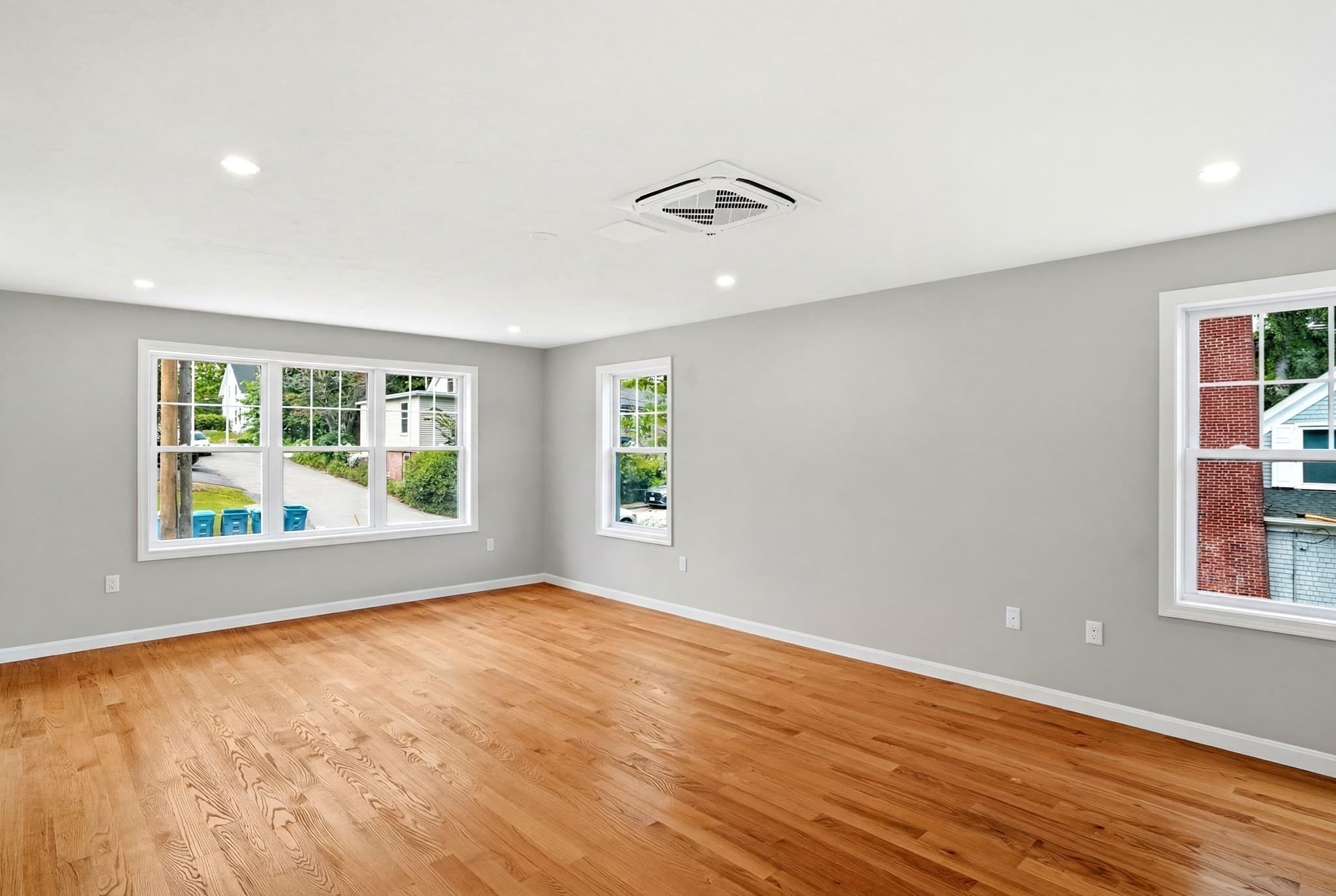 Condominium at 17 Crosby St # A, Webster MA 01570, photo 15 of 42