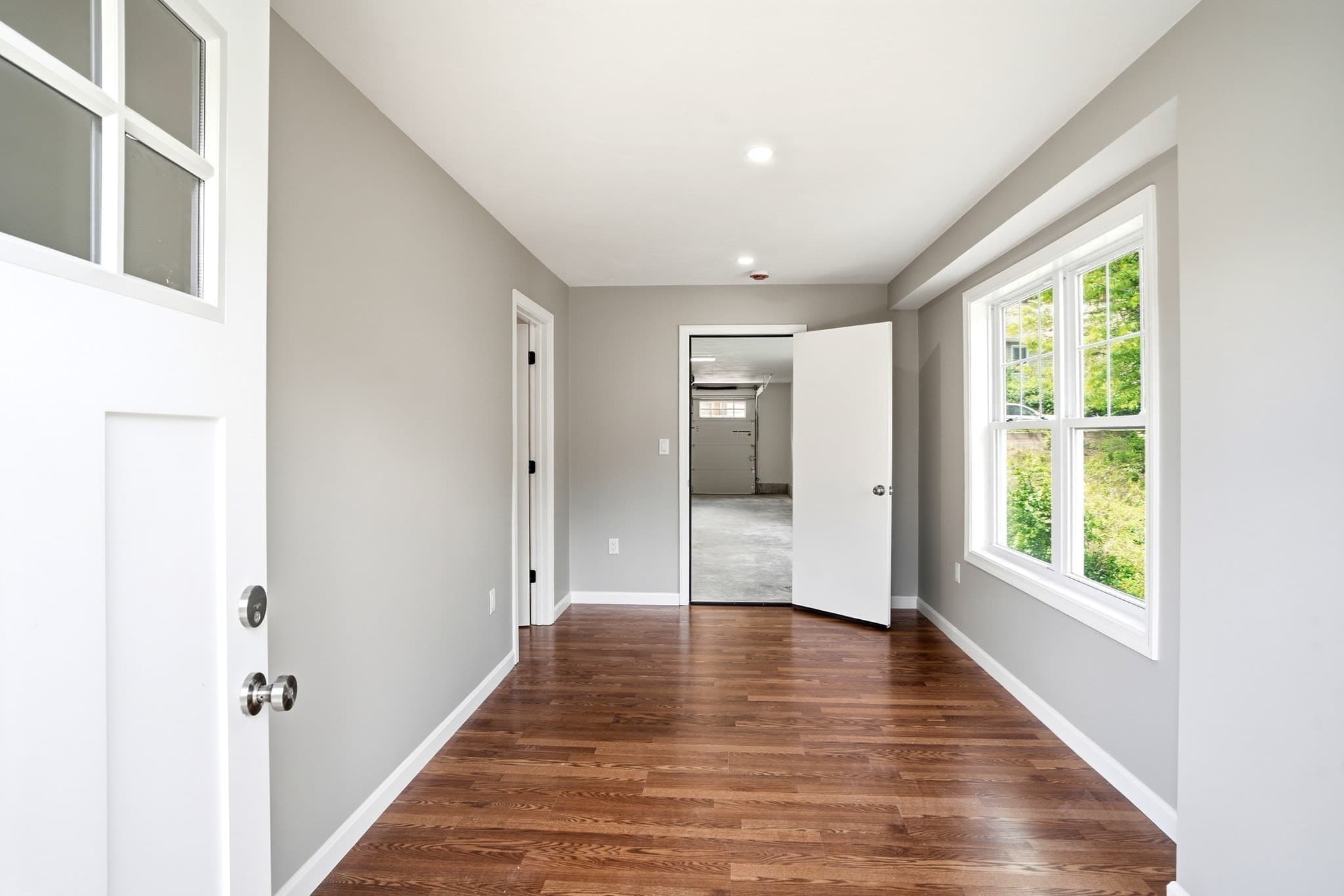 Condominium at 17 Crosby St # A, Webster MA 01570, photo 11 of 42