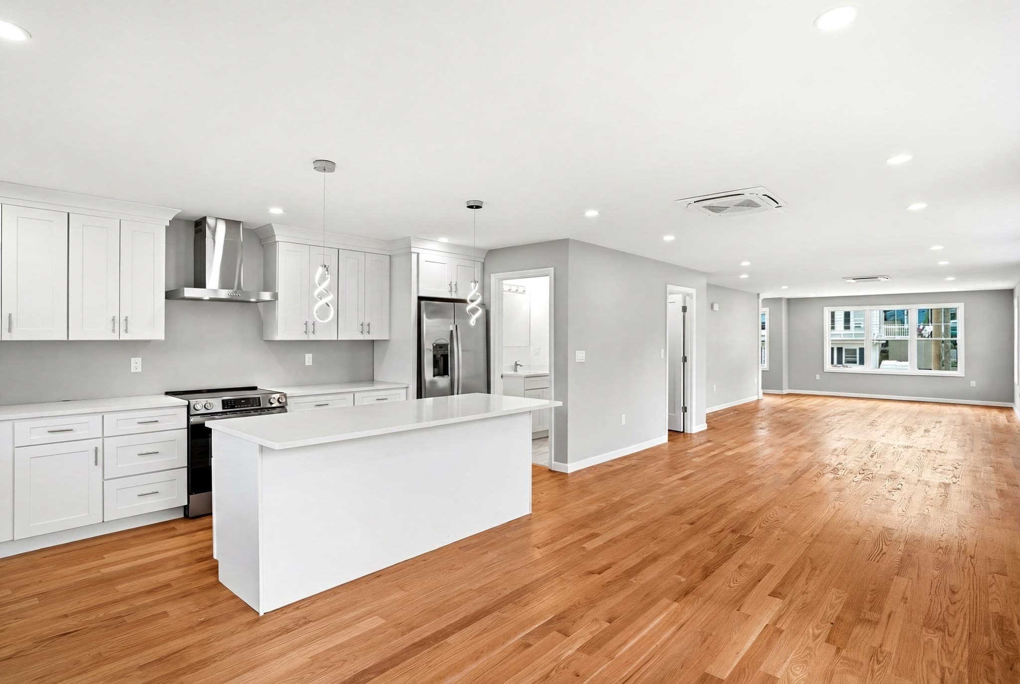 Condominium at 17 Crosby St # A, Webster MA 01570, photo 19 of 42