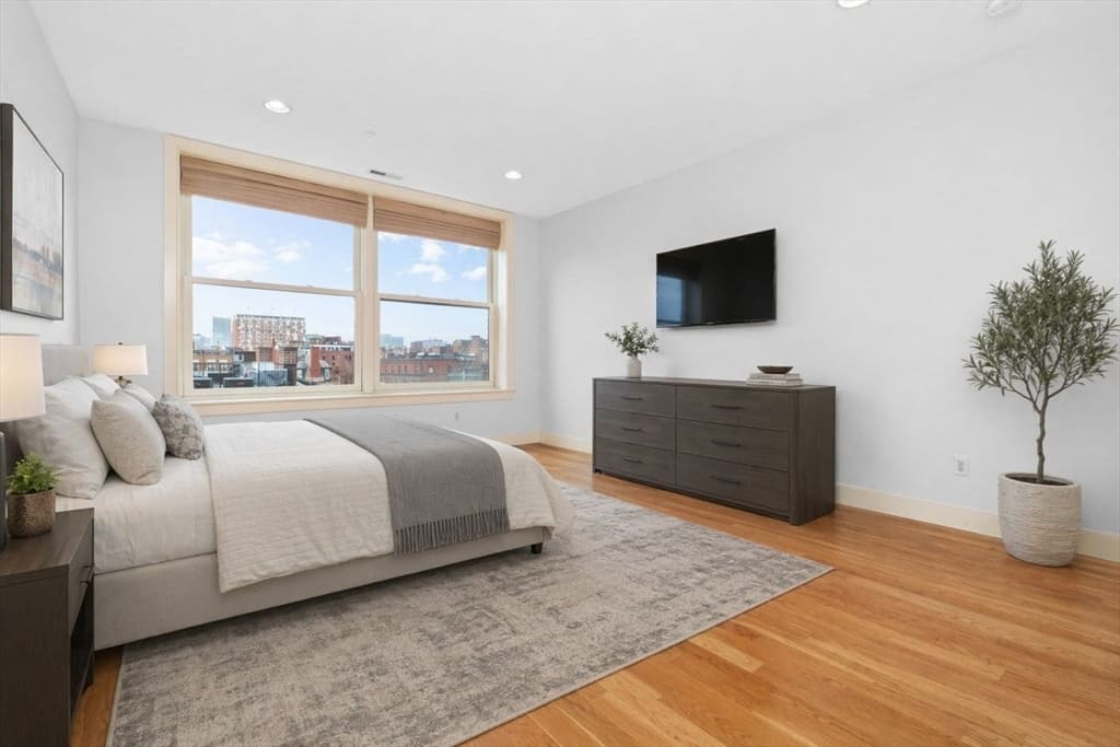 811 Boylston St, Boston MA 02116 photo 11
