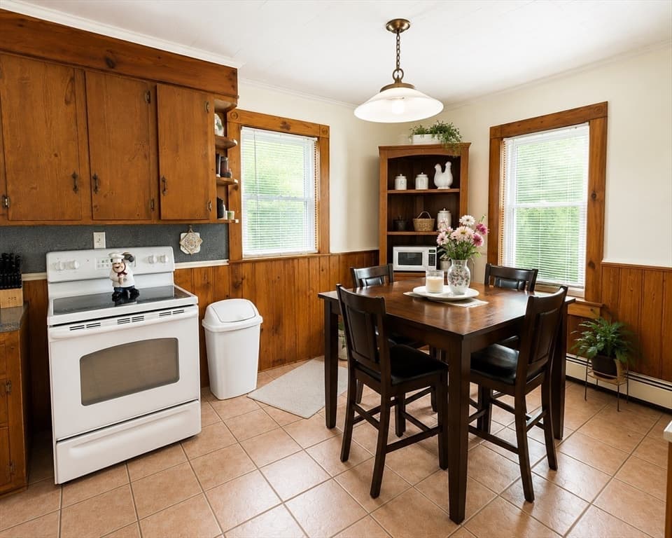382 Main St, Dighton MA 02715 photo 6