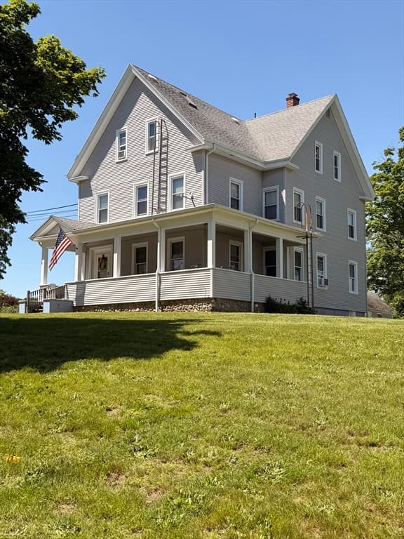382 Main St, Dighton MA 02715