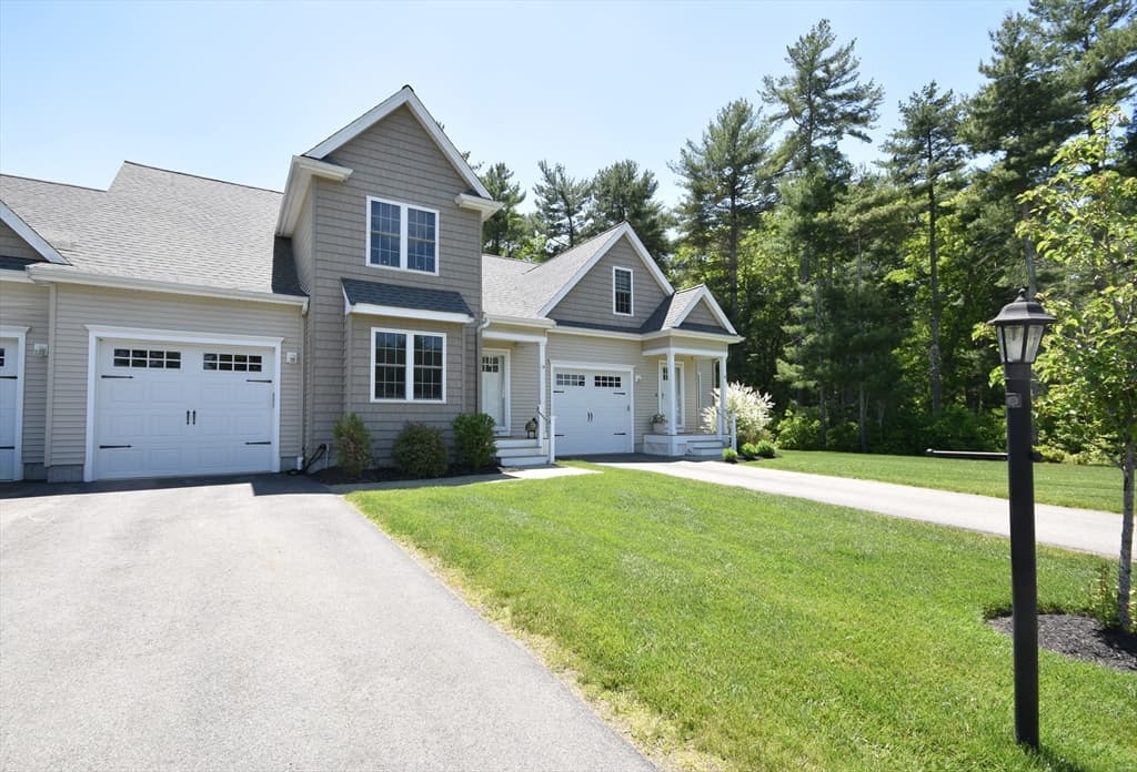 19 Santana Way # 19, Carver MA 02330 photo 2