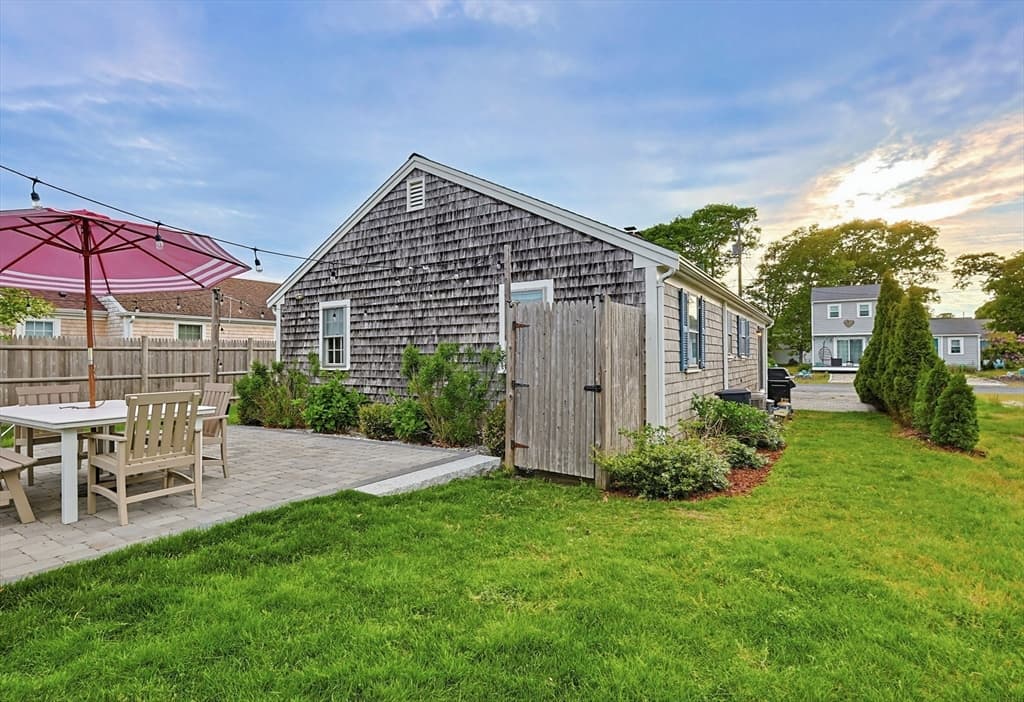 Single Family Residence at 10 Holiday Ln, Dennis MA 02639, photo 23 of 36