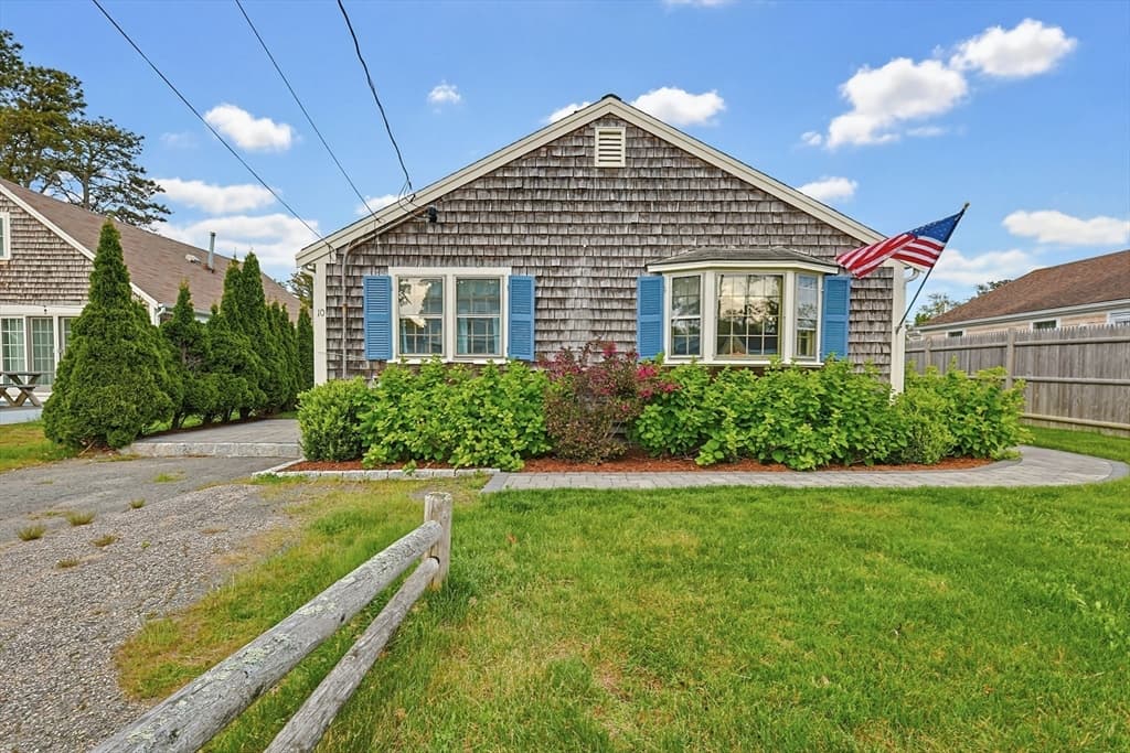 Single Family Residence at 10 Holiday Ln, Dennis MA 02639, photo 33 of 36