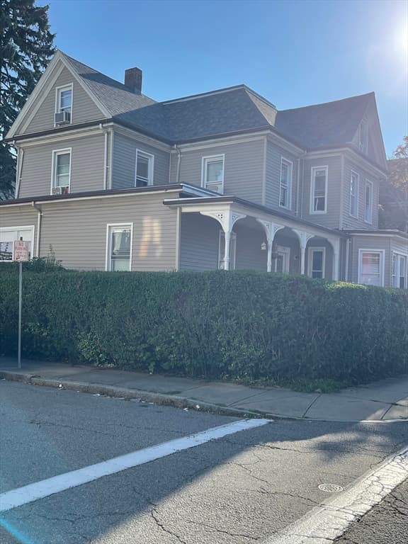 398 Union St, New Bedford MA 02740 photo 37