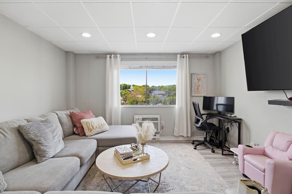 Condominium at 64 Foster St # 305, Peabody MA 01960, Peabody, photo 2 of 19