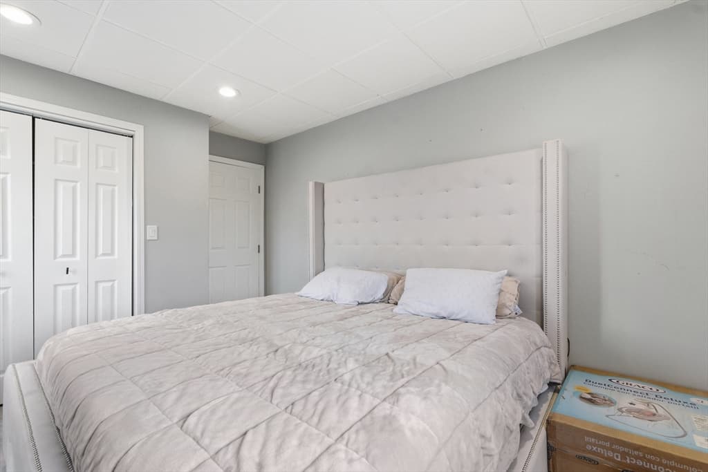 Condominium at 64 Foster St # 305, Peabody MA 01960, Peabody, photo 13 of 19