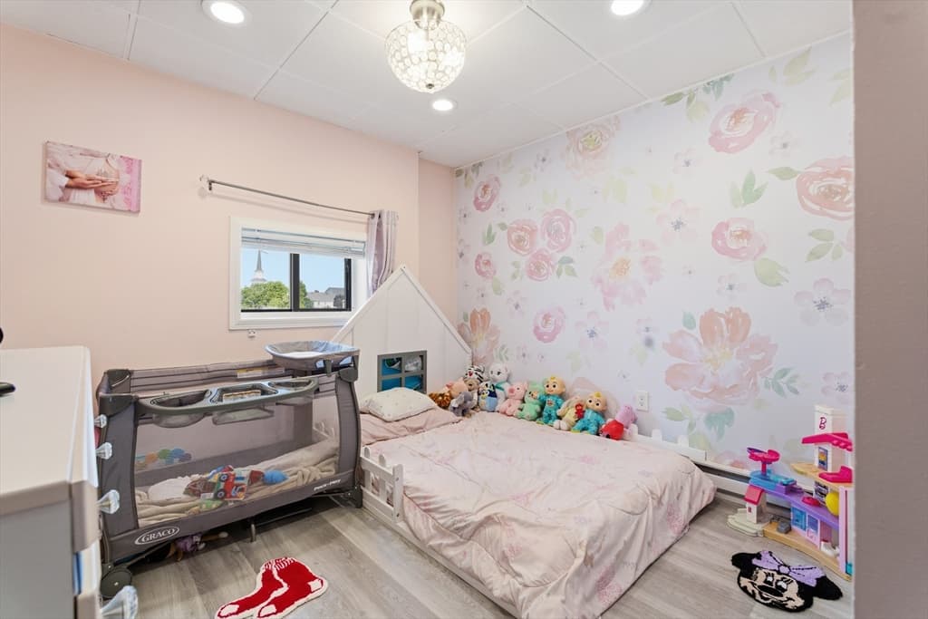Condominium at 64 Foster St # 305, Peabody MA 01960, Peabody, photo 17 of 19