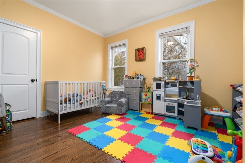 Condominium at 166 Boylston Street # 1, Boston MA 02130, photo 3 of 12