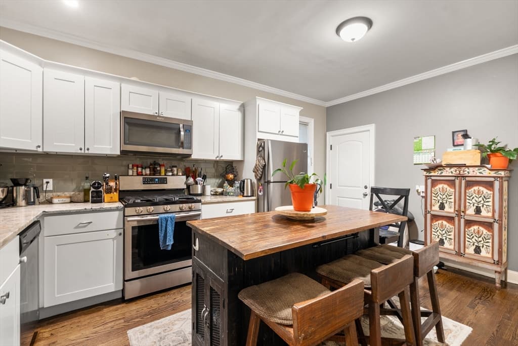 Condominium at 166 Boylston Street # 1, Boston MA 02130, photo 5 of 12