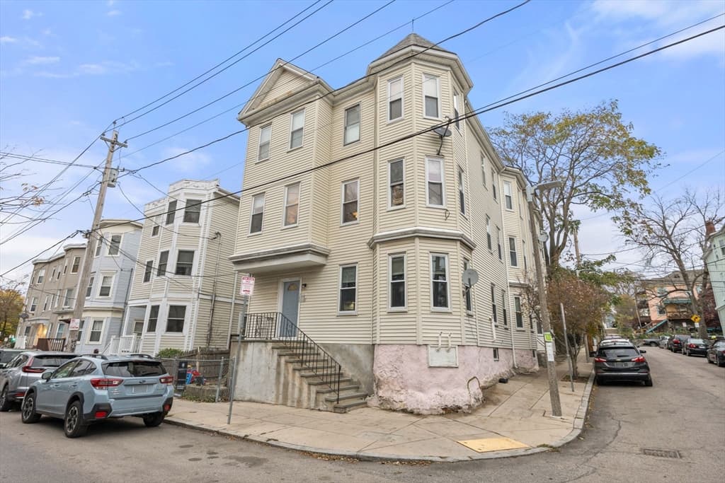 Condominium at 166 Boylston Street # 1, Boston MA 02130, photo 10 of 12