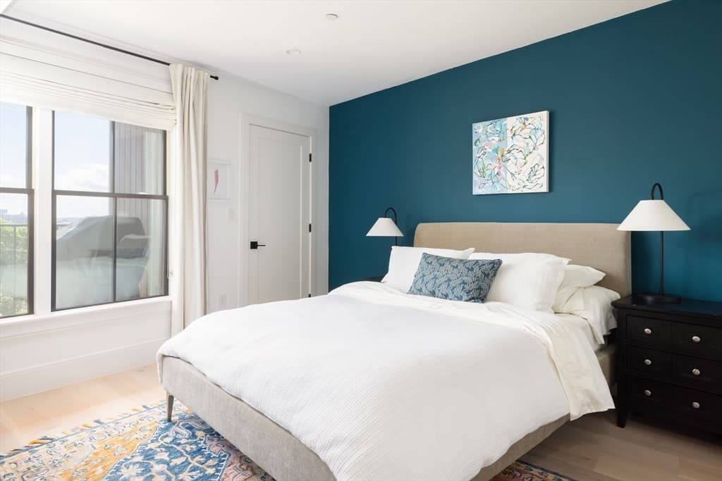 Condominium at 322 Bunker Hill St # 2, Boston MA 02129, Boston, photo 6 of 12