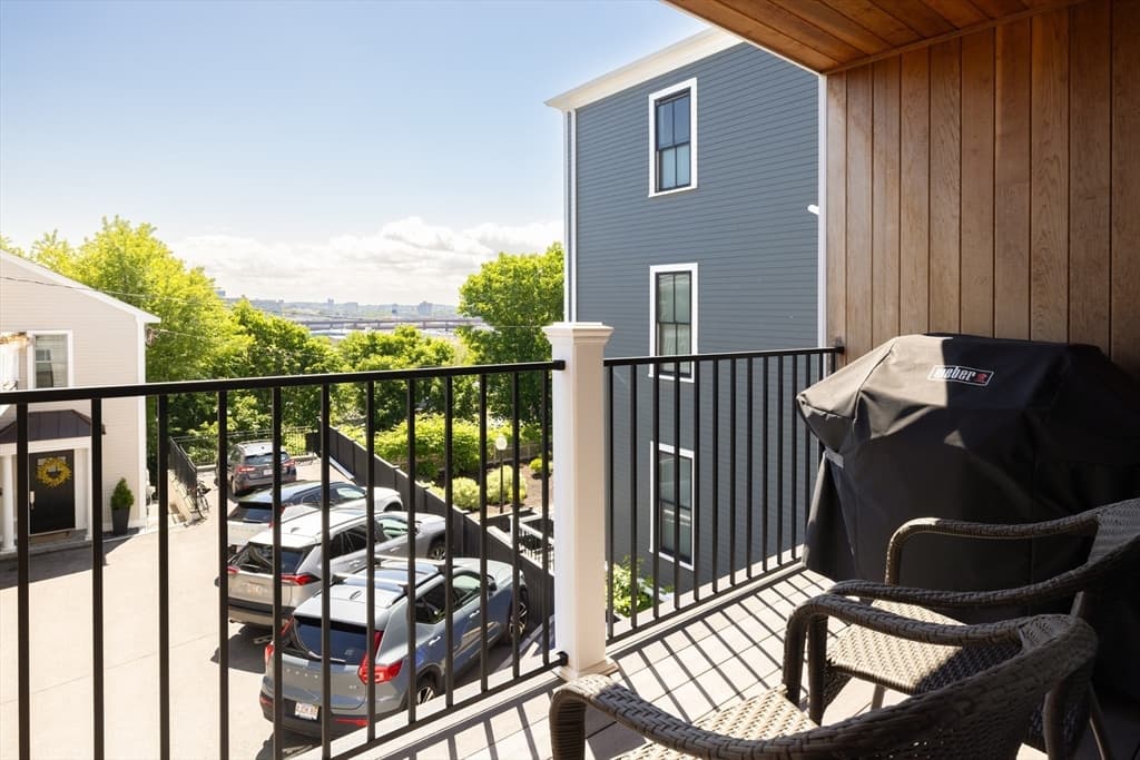 Condominium at 322 Bunker Hill St # 2, Boston MA 02129, Boston, photo 12 of 12