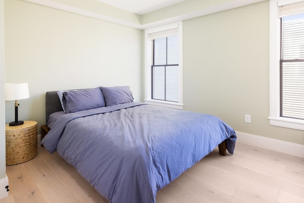 Condominium at 322 Bunker Hill St # 2, Boston MA 02129, Boston, photo 9 of 12