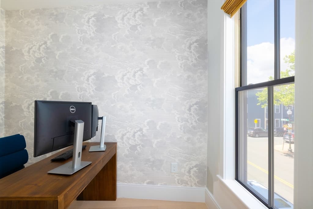 Condominium at 322 Bunker Hill St # 2, Boston MA 02129, Boston, photo 10 of 12