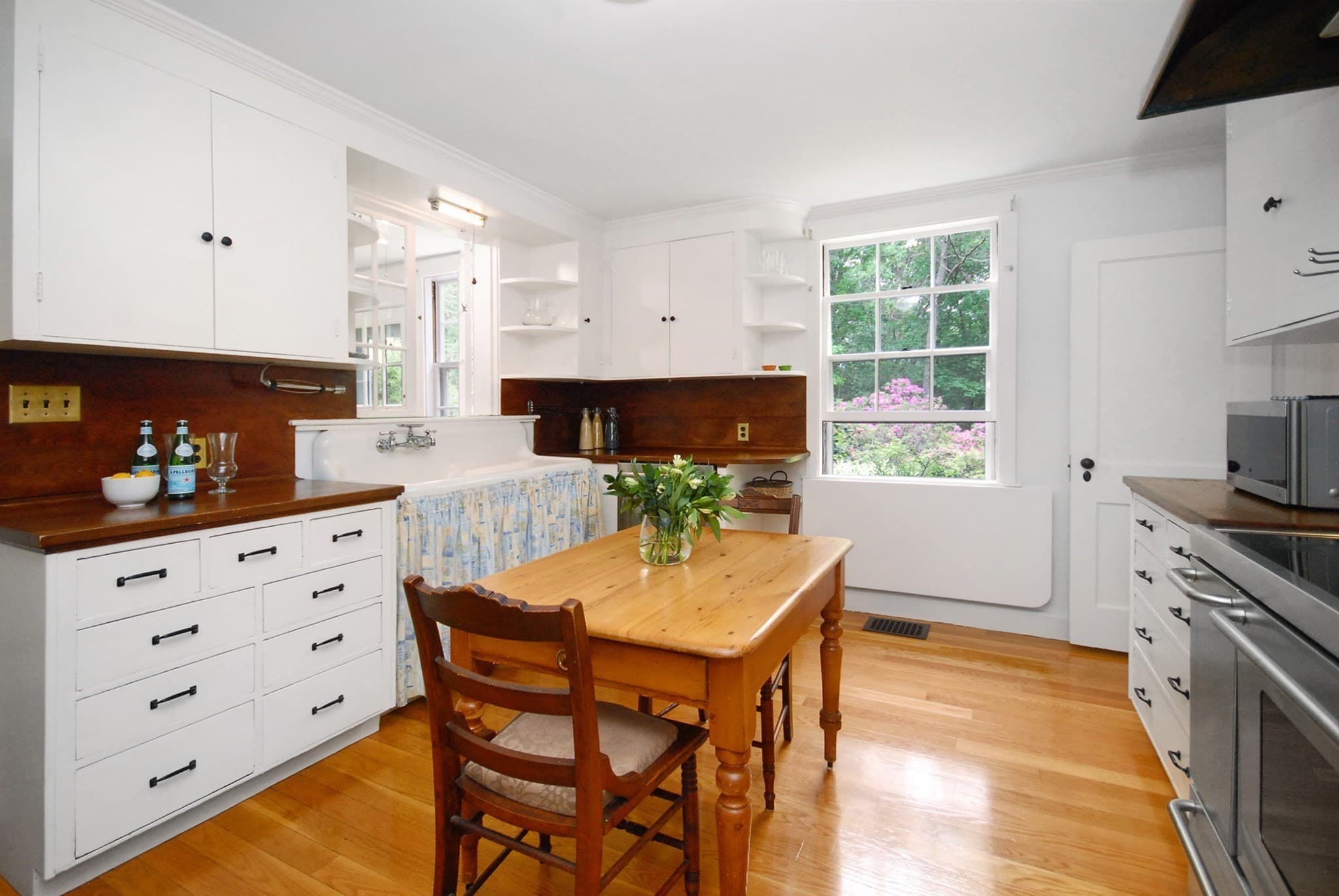Single Family Residence at 96 Lexington Road, Lincoln MA 01773, Lincoln, photo 17 of 41