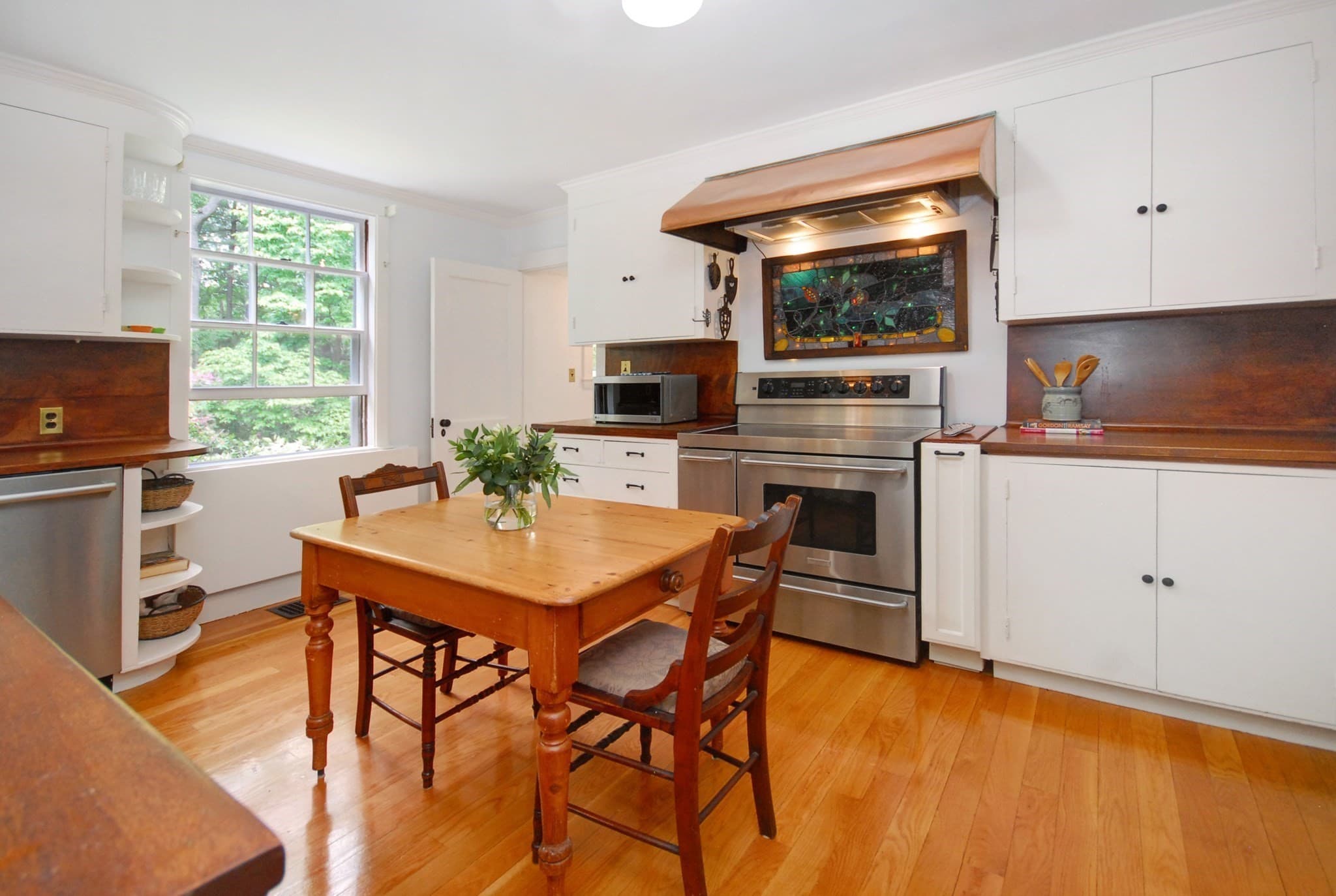 Single Family Residence at 96 Lexington Road, Lincoln MA 01773, Lincoln, photo 16 of 41