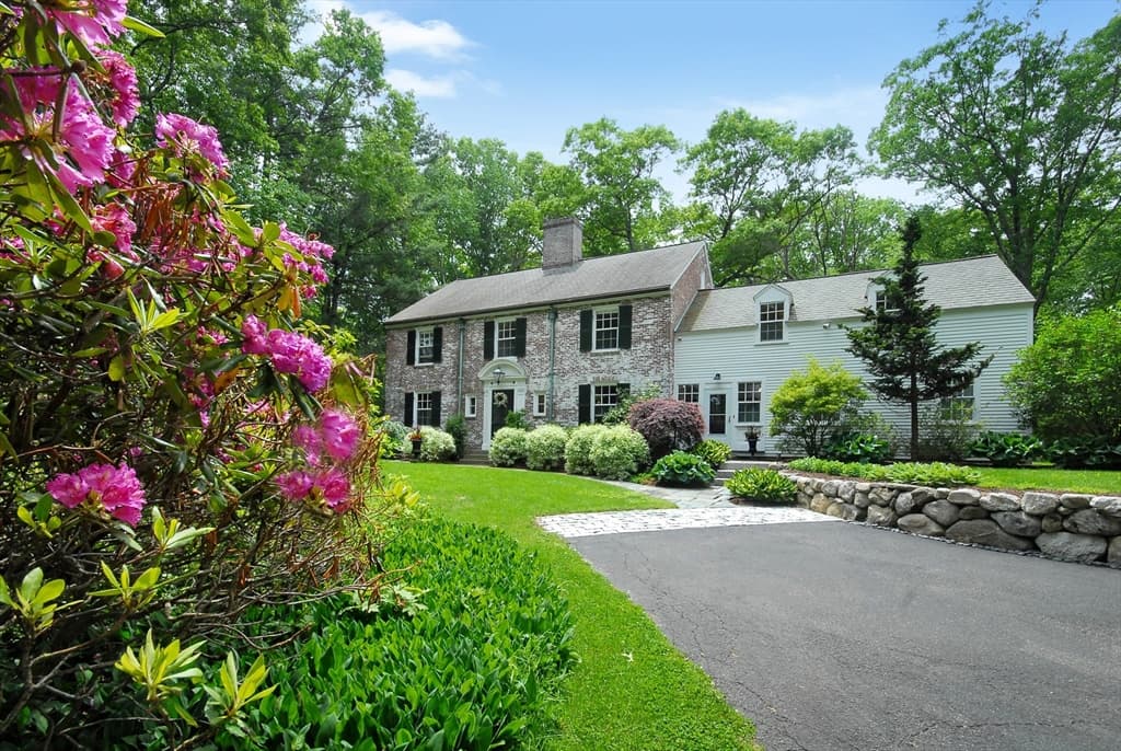 96 Lexington Road, Lincoln MA 01773
