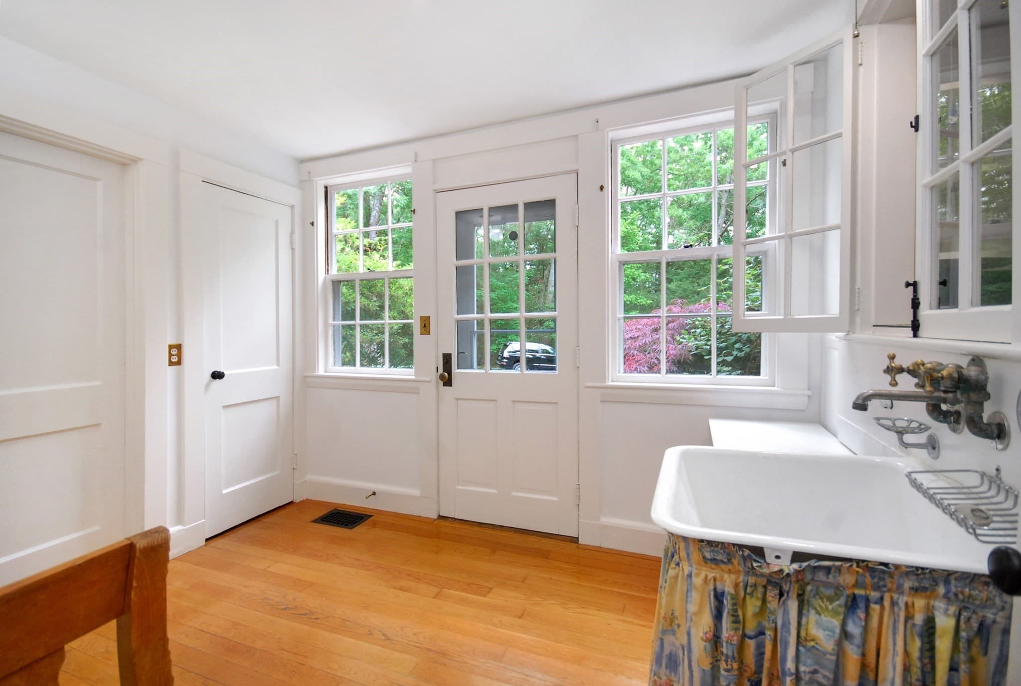 Single Family Residence at 96 Lexington Road, Lincoln MA 01773, Lincoln, photo 18 of 41