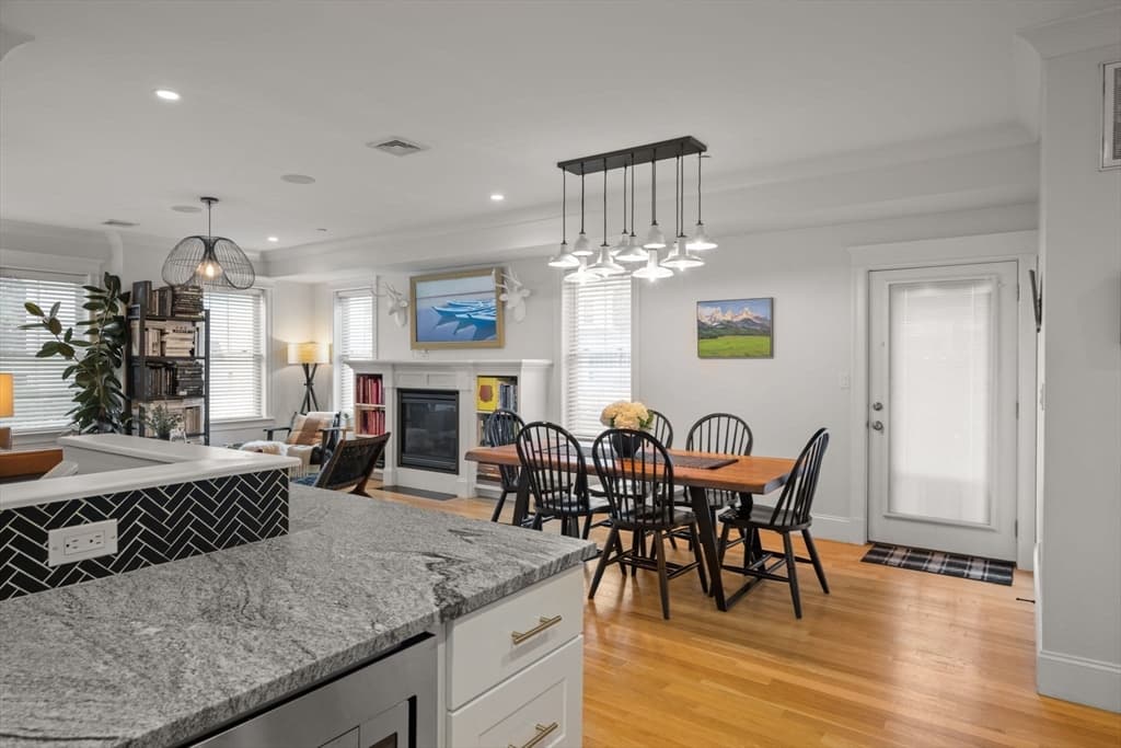 Condominium at 8 Manley St # 1, Boston MA 02122, photo 2 of 34