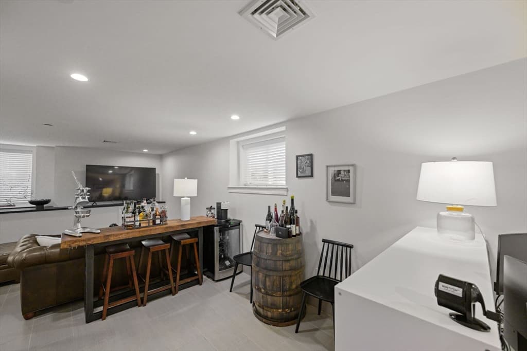 Condominium at 8 Manley St # 1, Boston MA 02122, photo 22 of 34