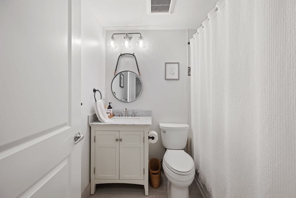 Condominium at 8 Manley St # 1, Boston MA 02122, photo 20 of 34