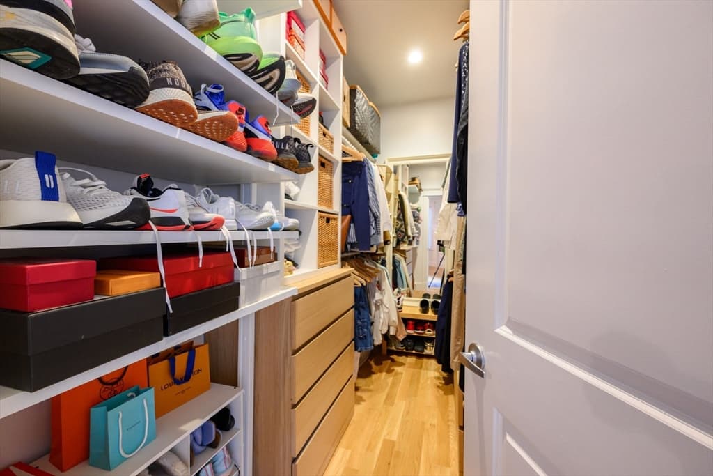 Condominium at 8 Manley St # 1, Boston MA 02122, photo 18 of 34