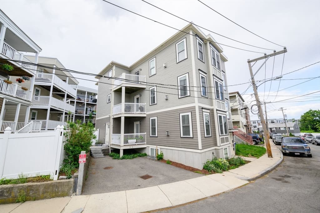 Condominium at 8 Manley St # 1, Boston MA 02122, photo 29 of 34