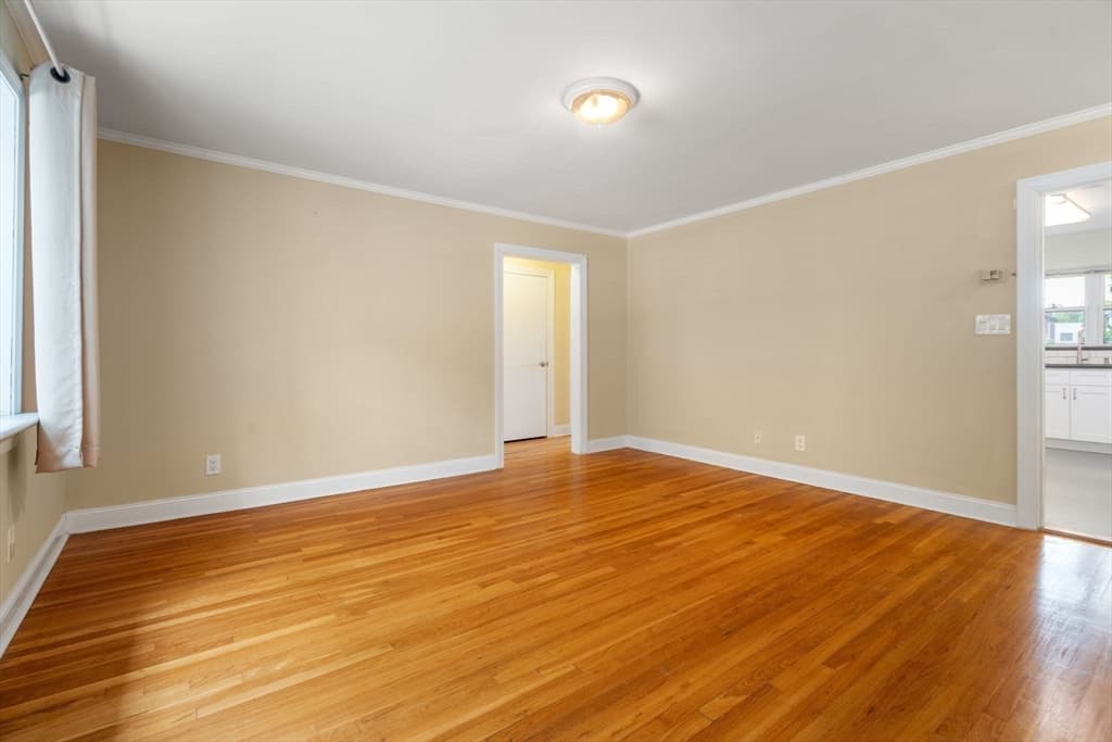 19 Alton Court # 1, Brookline MA 02446 photo 3