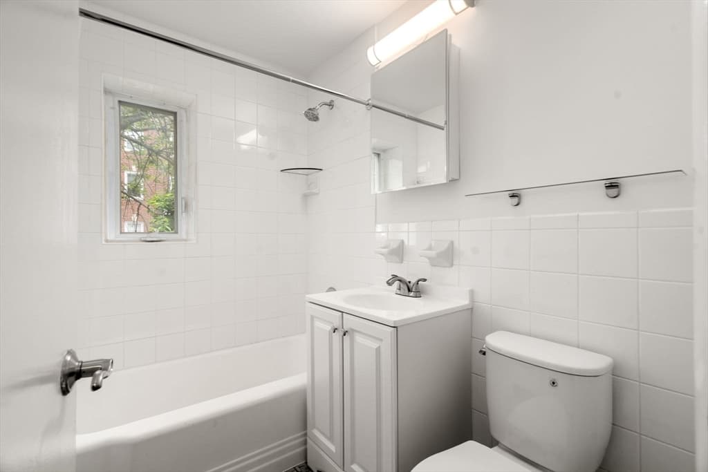 19 Alton Court # 1, Brookline MA 02446 photo 14