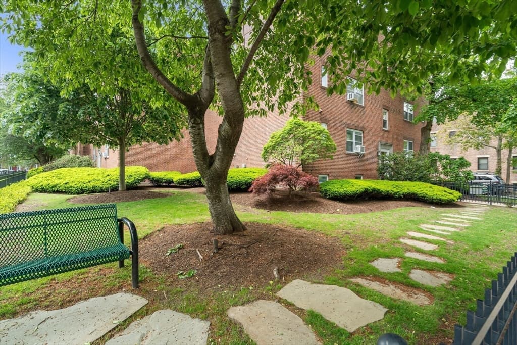 19 Alton Court # 1, Brookline MA 02446 photo 15
