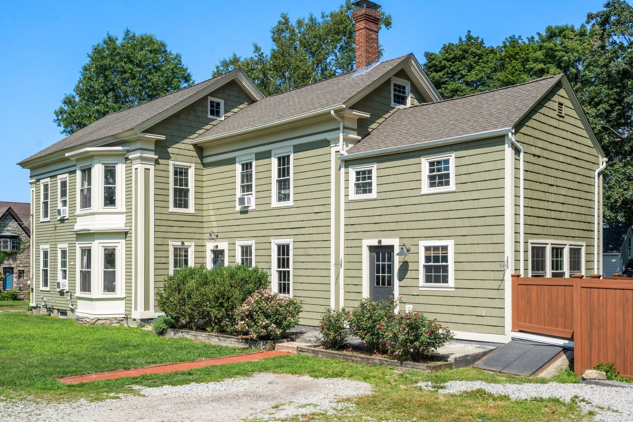 Single Family Residence at 20 Worcester St, Grafton MA 01519, Grafton, photo 4 of 39