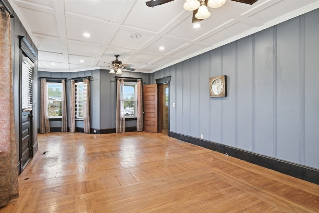 482 Holyoke St, Ludlow MA 01056 photo 10