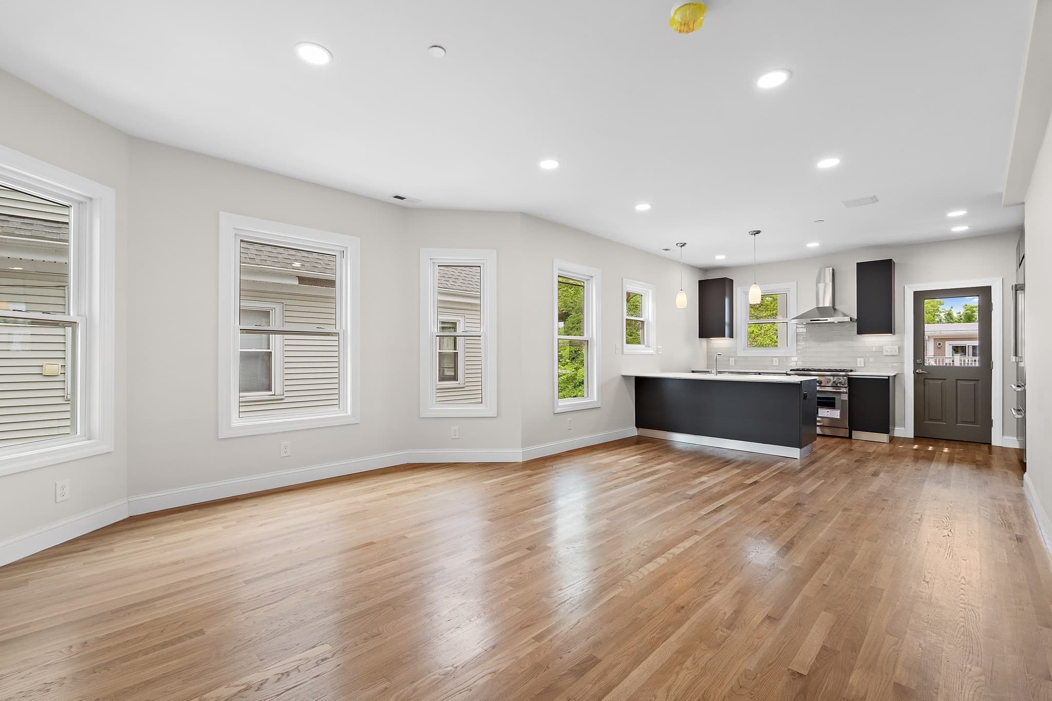 Condominium at 12 Foskett St # 2, Somerville MA 02144, photo 3 of 26