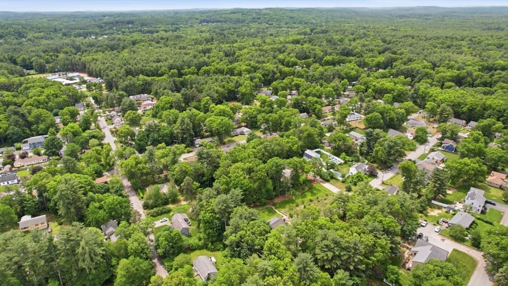 Single Family Residence at 8 Maple Rd, Westford MA 01886, photo 32 of 35