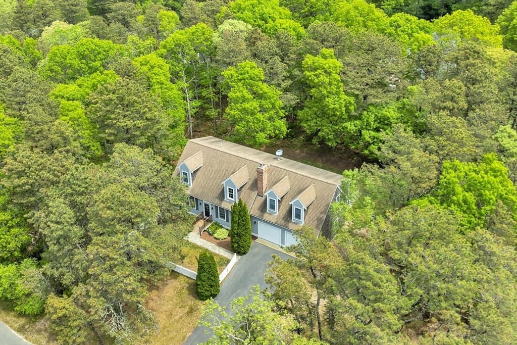 420 Old Bass River Rd, Dennis MA 02660 photo 3