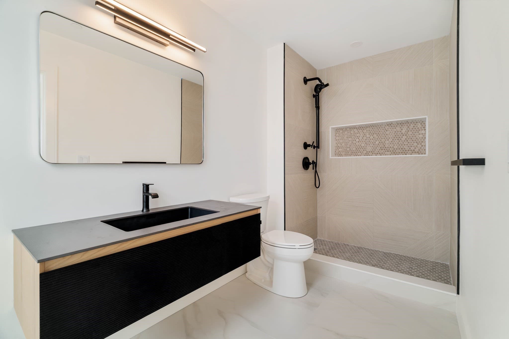 Condominium at 387 Norfolk St # 2, Cambridge MA 02139, Cambridge, photo 15 of 26